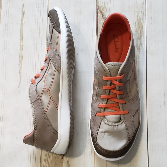 clarks arbor jade sneakers